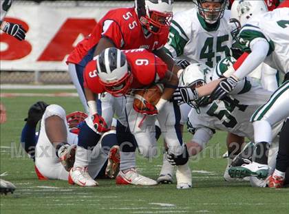 Thumbnail 3 in Eastmoor Academy vs. Aurora (OHSAA D3 Final) photogallery.