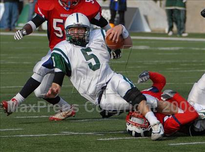 Thumbnail 3 in Eastmoor Academy vs. Aurora (OHSAA D3 Final) photogallery.