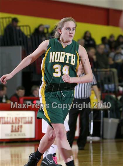 Thumbnail 3 in Orchard Park vs. Williamsville North (Section VI AA Semifinal) photogallery.