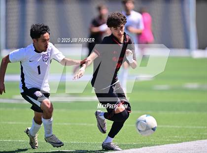 Thumbnail 2 in Austin Achieve vs. Gainesville (UIL 4A Soccer Division II Final) photogallery.