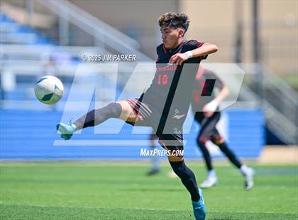 Thumbnail 3 in Austin Achieve vs. Gainesville (UIL 4A Soccer Division II Final) photogallery.