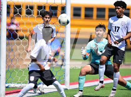 Thumbnail 1 in Austin Achieve vs. Gainesville (UIL 4A Soccer Division II Final) photogallery.