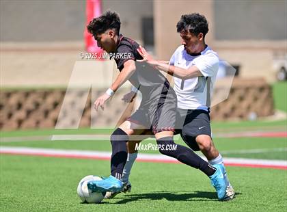 Thumbnail 3 in Austin Achieve vs. Gainesville (UIL 4A Soccer Division II Final) photogallery.