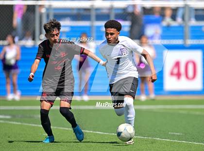 Thumbnail 3 in Austin Achieve vs. Gainesville (UIL 4A Soccer Division II Final) photogallery.