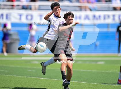 Thumbnail 3 in Austin Achieve vs. Gainesville (UIL 4A Soccer Division II Final) photogallery.
