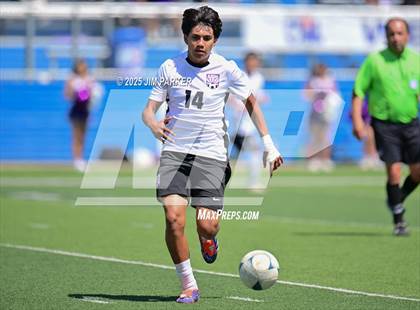 Thumbnail 3 in Austin Achieve vs. Gainesville (UIL 4A Soccer Division II Final) photogallery.