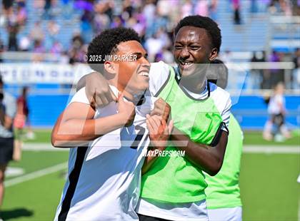 Thumbnail 2 in Austin Achieve vs. Gainesville (UIL 4A Soccer Division II Final) photogallery.