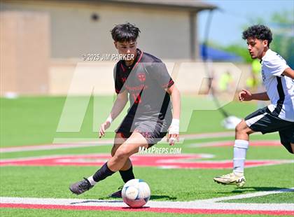 Thumbnail 1 in Austin Achieve vs. Gainesville (UIL 4A Soccer Division II Final) photogallery.