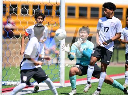 Thumbnail 2 in Austin Achieve vs. Gainesville (UIL 4A Soccer Division II Final) photogallery.