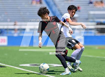 Thumbnail 3 in Austin Achieve vs. Gainesville (UIL 4A Soccer Division II Final) photogallery.