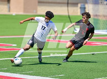 Thumbnail 1 in Austin Achieve vs. Gainesville (UIL 4A Soccer Division II Final) photogallery.