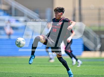 Thumbnail 2 in Austin Achieve vs. Gainesville (UIL 4A Soccer Division II Final) photogallery.