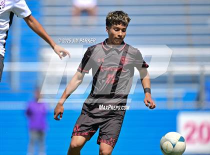 Thumbnail 2 in Austin Achieve vs. Gainesville (UIL 4A Soccer Division II Final) photogallery.