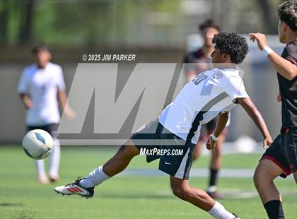 Thumbnail 3 in Austin Achieve vs. Gainesville (UIL 4A Soccer Division II Final) photogallery.