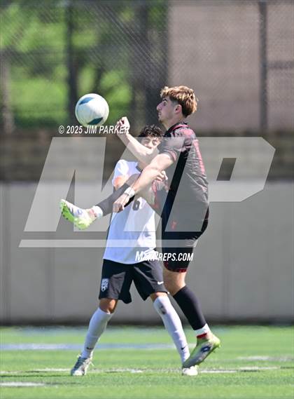 Thumbnail 3 in Austin Achieve vs. Gainesville (UIL 4A Soccer Division II Final) photogallery.