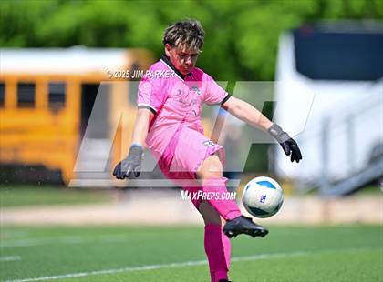 Thumbnail 2 in Austin Achieve vs. Gainesville (UIL 4A Soccer Division II Final) photogallery.