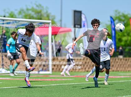 Thumbnail 2 in Austin Achieve vs. Gainesville (UIL 4A Soccer Division II Final) photogallery.