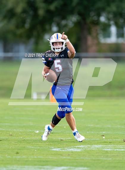 Thumbnail 2 in Monroe @ Marvin Ridge photogallery.