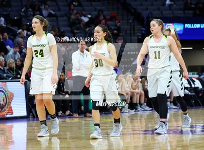 Thumbnail 2 in Pinewood vs. Sierra Canyon (CIF State Open Division Final) photogallery.