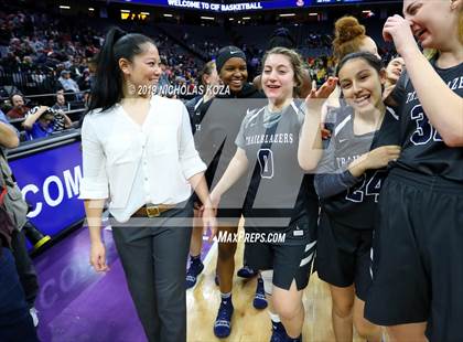 Thumbnail 3 in Pinewood vs. Sierra Canyon (CIF State Open Division Final) photogallery.