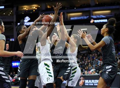 Thumbnail 3 in Pinewood vs. Sierra Canyon (CIF State Open Division Final) photogallery.
