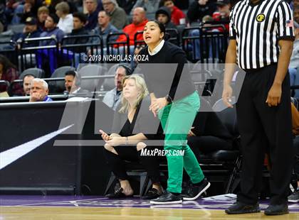 Thumbnail 3 in Pinewood vs. Sierra Canyon (CIF State Open Division Final) photogallery.