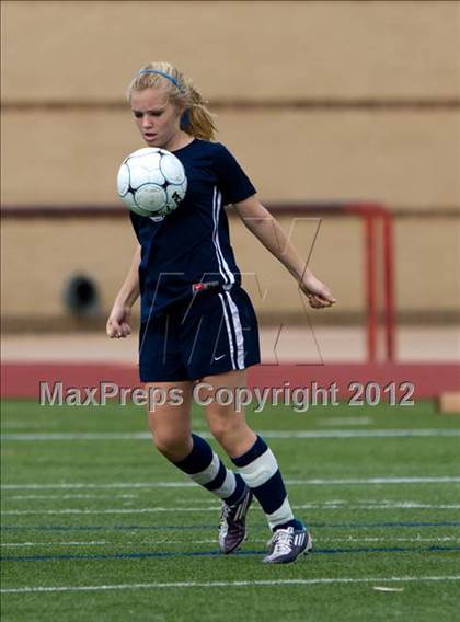 Thumbnail 2 in Kingwood Park vs Lamar Consolidated (I-10 Shootout) photogallery.