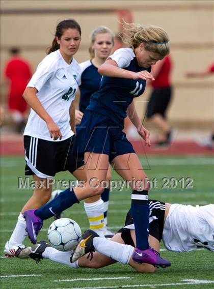 Thumbnail 1 in Kingwood Park vs Lamar Consolidated (I-10 Shootout) photogallery.