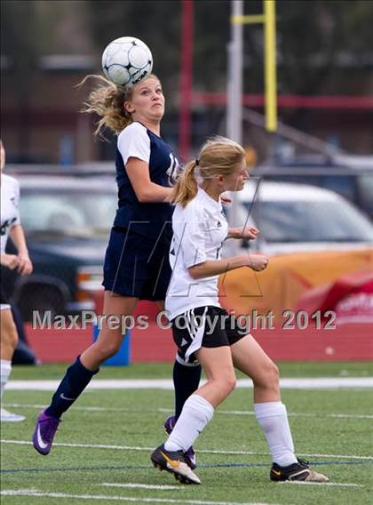 Thumbnail 2 in Kingwood Park vs Lamar Consolidated (I-10 Shootout) photogallery.
