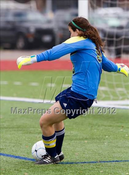 Thumbnail 2 in Kingwood Park vs Lamar Consolidated (I-10 Shootout) photogallery.