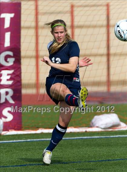 Thumbnail 3 in Kingwood Park vs Lamar Consolidated (I-10 Shootout) photogallery.