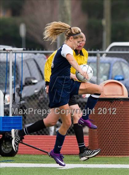 Thumbnail 3 in Kingwood Park vs Lamar Consolidated (I-10 Shootout) photogallery.
