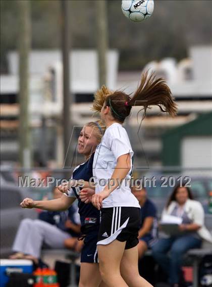 Thumbnail 3 in Kingwood Park vs Lamar Consolidated (I-10 Shootout) photogallery.