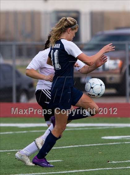 Thumbnail 2 in Kingwood Park vs Lamar Consolidated (I-10 Shootout) photogallery.