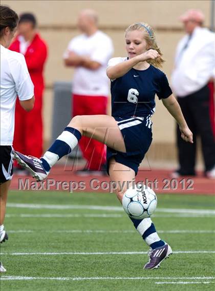 Thumbnail 1 in Kingwood Park vs Lamar Consolidated (I-10 Shootout) photogallery.