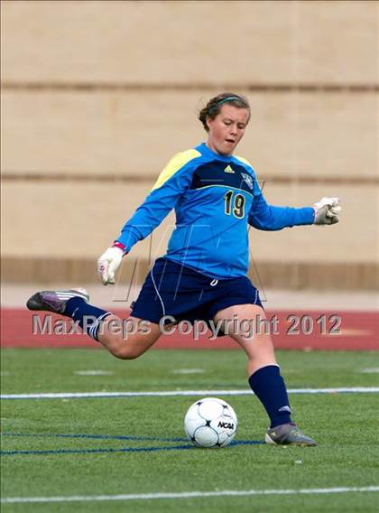 Thumbnail 1 in Kingwood Park vs Lamar Consolidated (I-10 Shootout) photogallery.