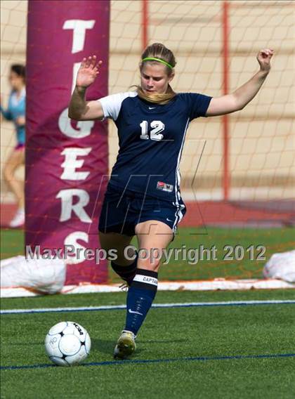 Thumbnail 3 in Kingwood Park vs Lamar Consolidated (I-10 Shootout) photogallery.