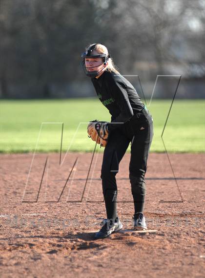 Thumbnail 3 in Lewiston-Porter @ Lockport photogallery.