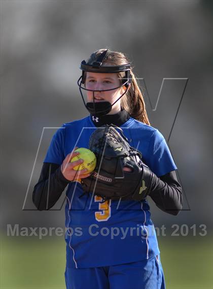 Thumbnail 3 in Lewiston-Porter @ Lockport photogallery.