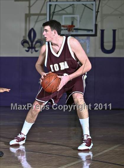 Thumbnail 2 in Iona Prep @ New Rochelle (Queen City Classic) photogallery.