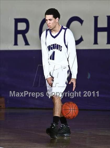 Thumbnail 1 in Iona Prep @ New Rochelle (Queen City Classic) photogallery.