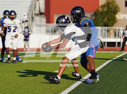 Thumbnail 2 in LBJ Austin vs Bay City (UIL 4A D1 Football Area) photogallery.