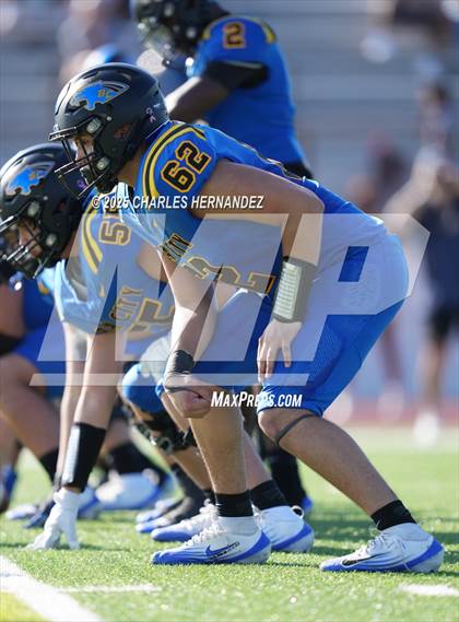 Thumbnail 2 in LBJ Austin vs Bay City (UIL 4A D1 Football Area) photogallery.