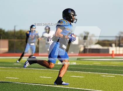 Thumbnail 3 in LBJ Austin vs Bay City (UIL 4A D1 Football Area) photogallery.