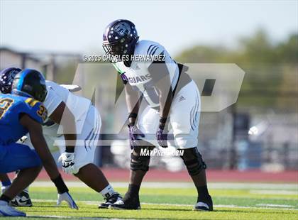 Thumbnail 2 in LBJ Austin vs Bay City (UIL 4A D1 Football Area) photogallery.