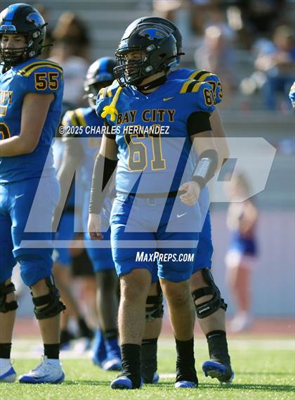 Thumbnail 1 in LBJ Austin vs Bay City (UIL 4A D1 Football Area) photogallery.