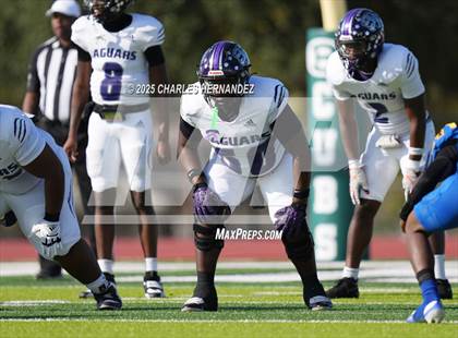 Thumbnail 1 in LBJ Austin vs Bay City (UIL 4A D1 Football Area) photogallery.