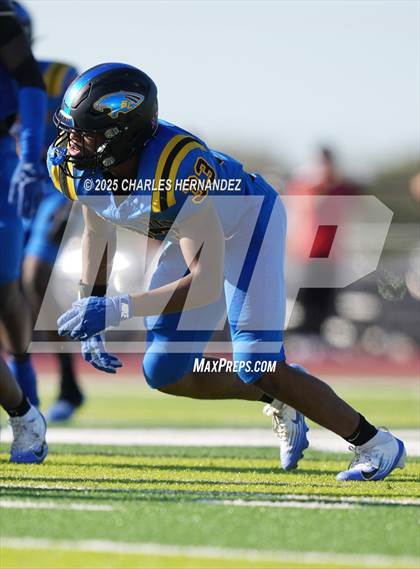 Thumbnail 2 in LBJ Austin vs Bay City (UIL 4A D1 Football Area) photogallery.