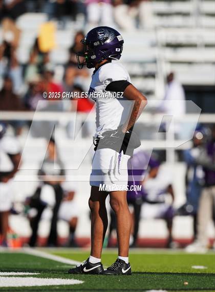 Thumbnail 3 in LBJ Austin vs Bay City (UIL 4A D1 Football Area) photogallery.