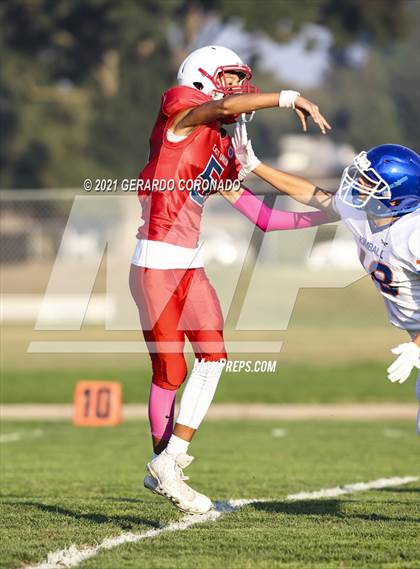 Thumbnail 1 in East Union vs. Kimball photogallery.